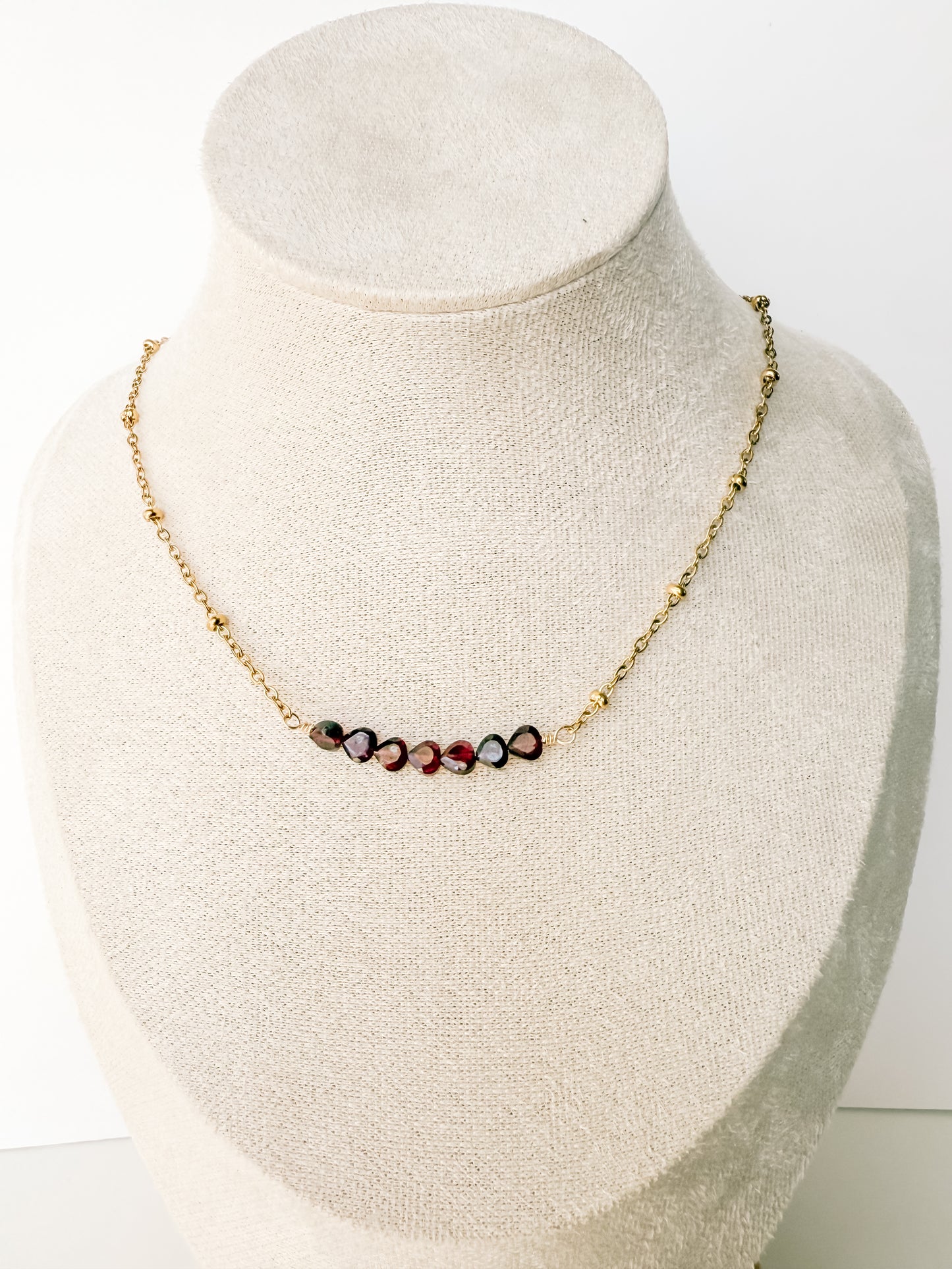 Vivienne | Garnet Bar Necklace